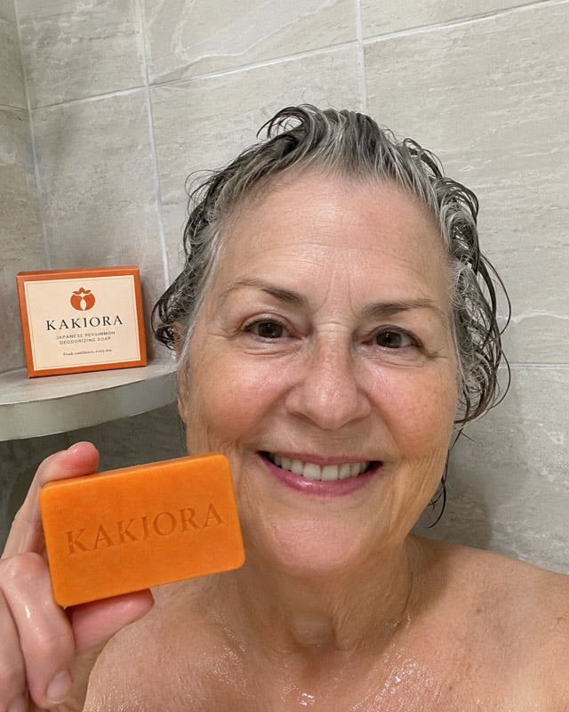 KAKIORA customer photo shared with their review